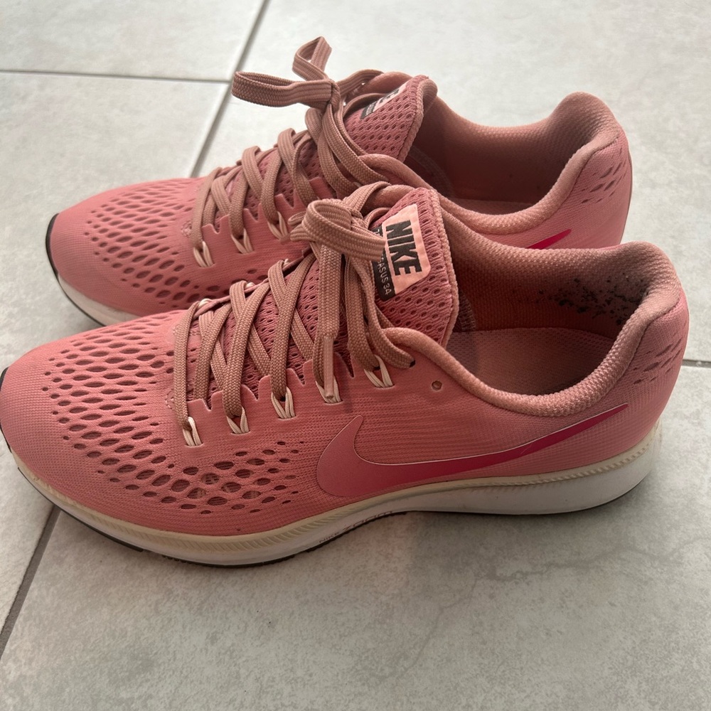 Nike shoes